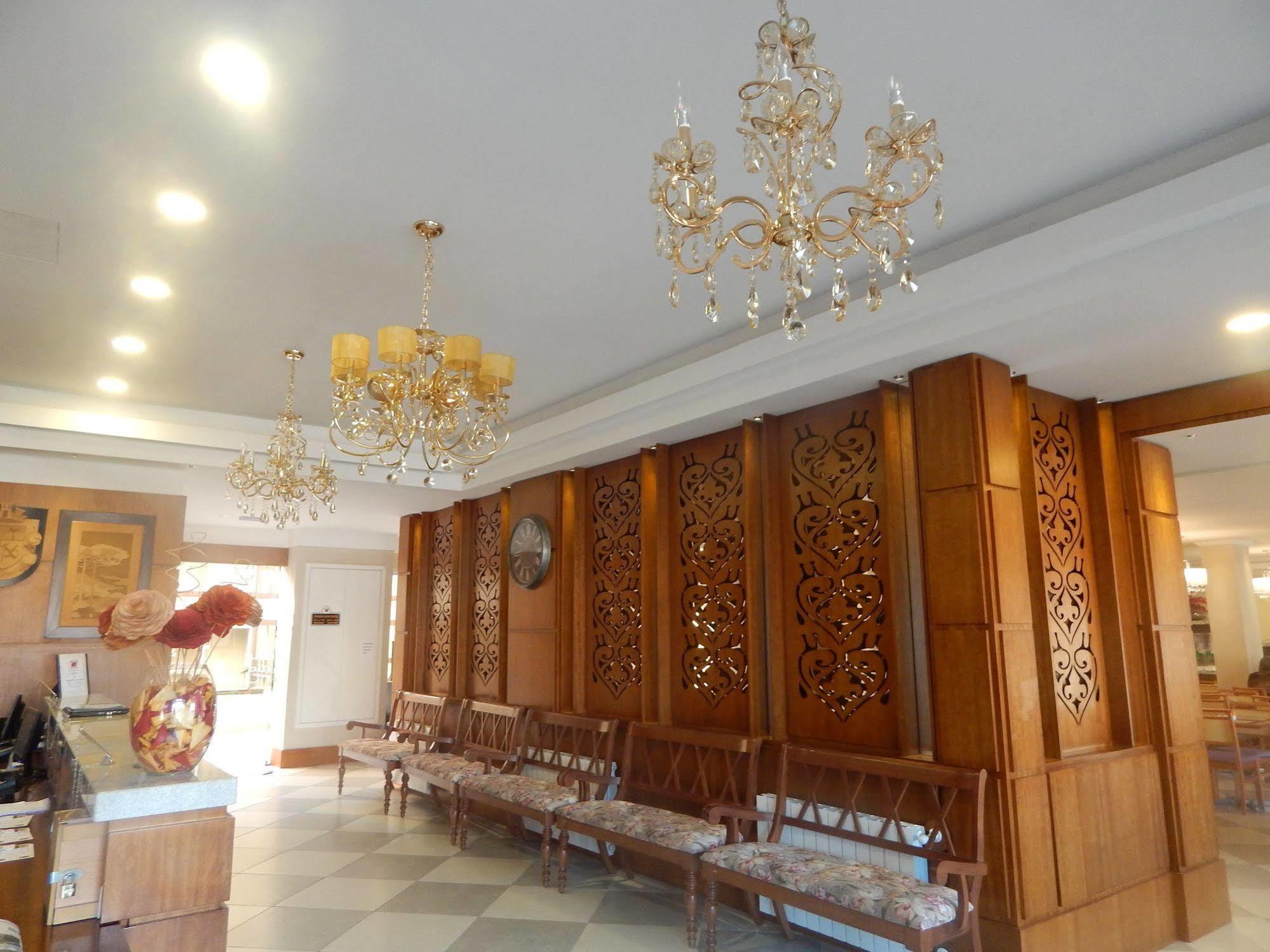 Life Hotel Infinity Грамаду Экстерьер фото